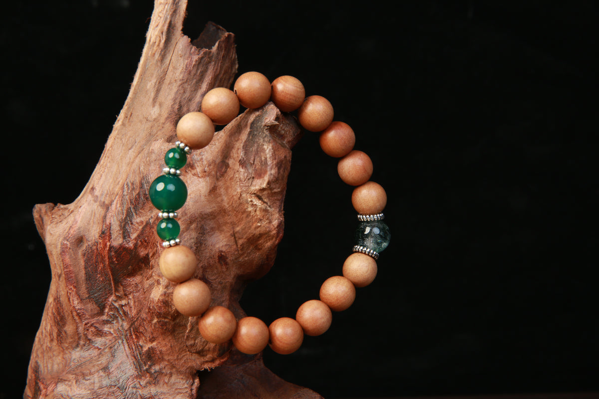 Green Emperor's Longevity Chain | Oriental Qi