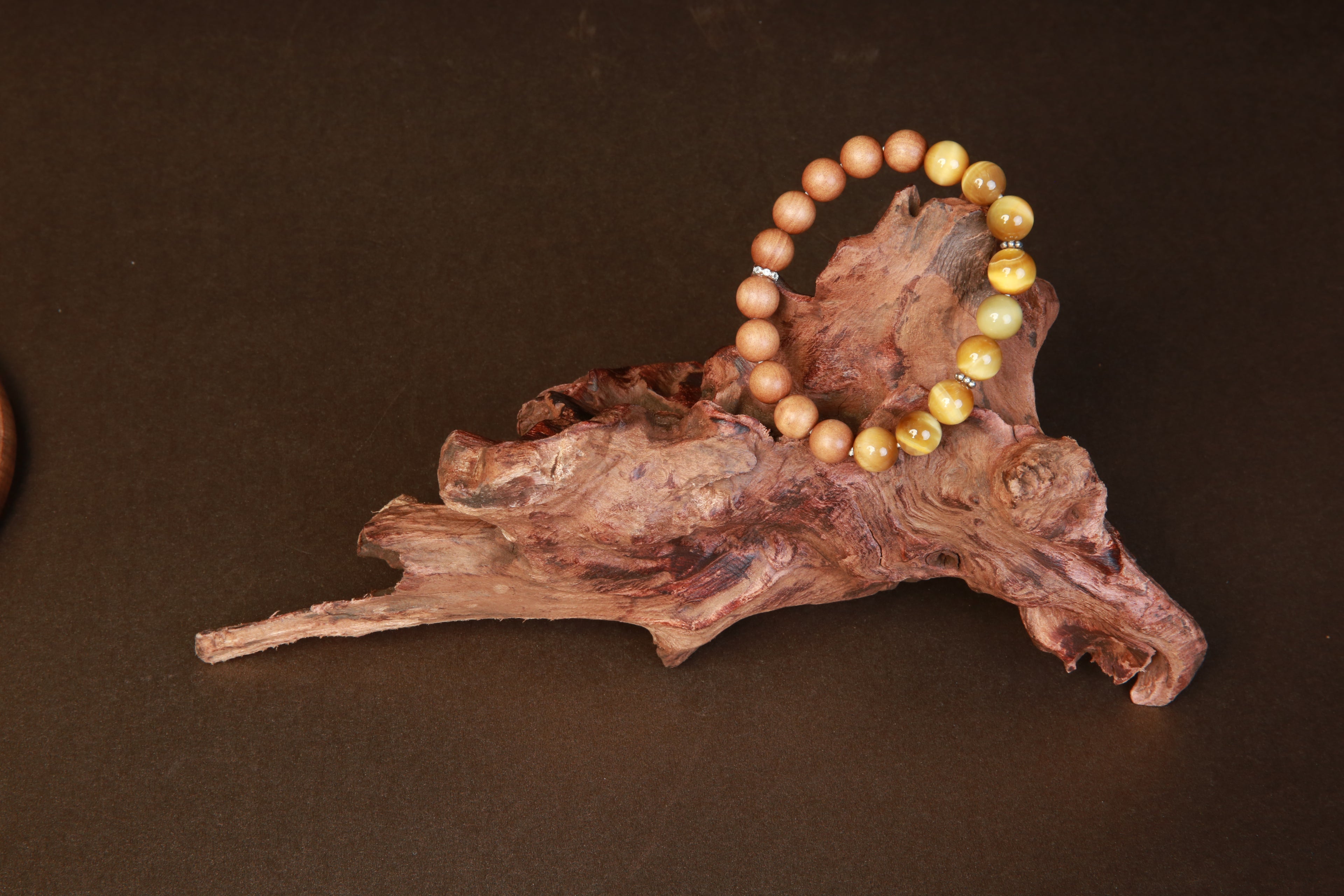 The Nine Layers and Ten Directions Mountain-Anchoring Bead | Oriental Qi