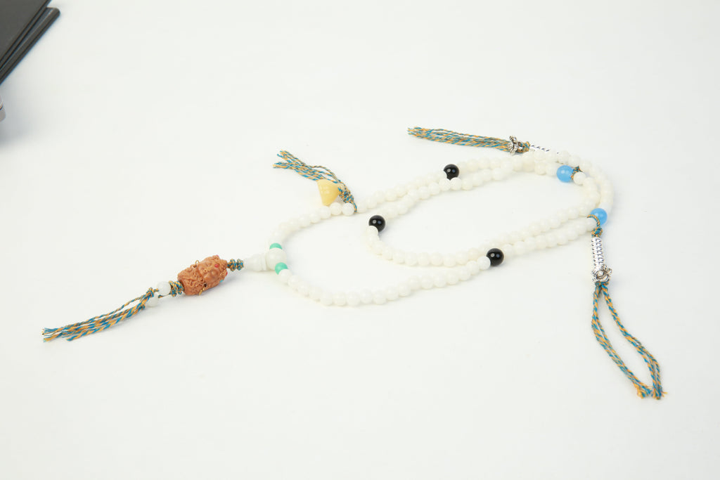 The Golden Pool's Gushing Lotus Sacred Blessing Strand | Oriental Qi
